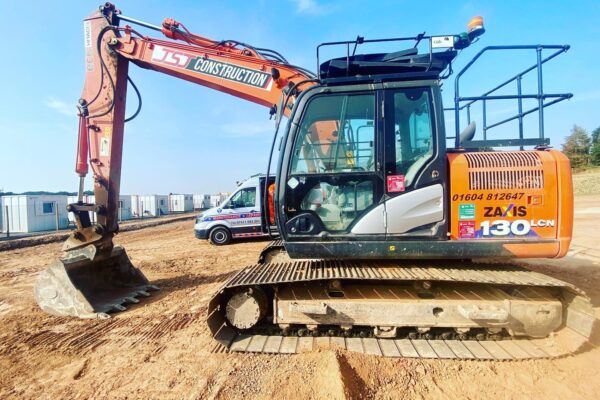 Undercarriages UK Repair #2 Undercarriages UK Repair #2