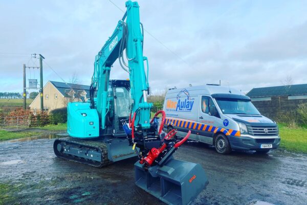 rototilt installs, undercarriage replacements, servicing and breakdowns # rototilt installs, undercarriage replacements, servicing and breakdowns #